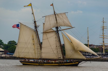 A "Baltimore Clipper" comes to Philadelphia.